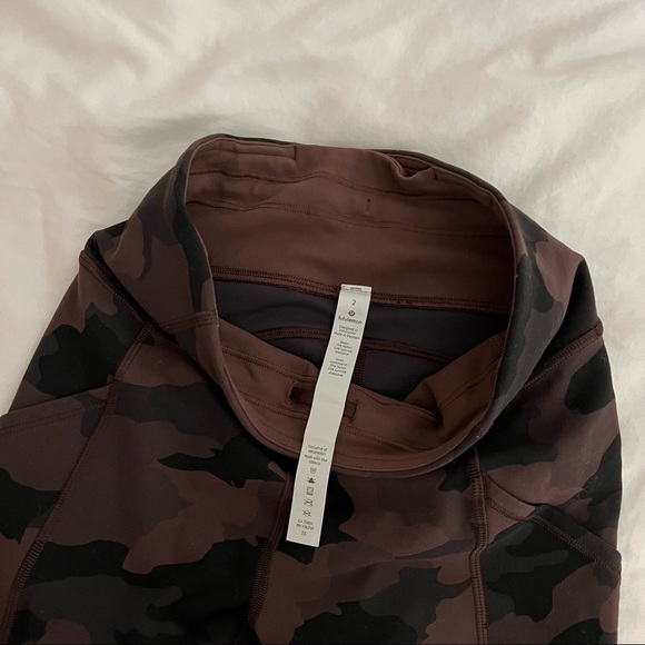 Lululemon Invigorate High-Rise Tight 25" Brown Camo SZ2 - Picture 7 of 7